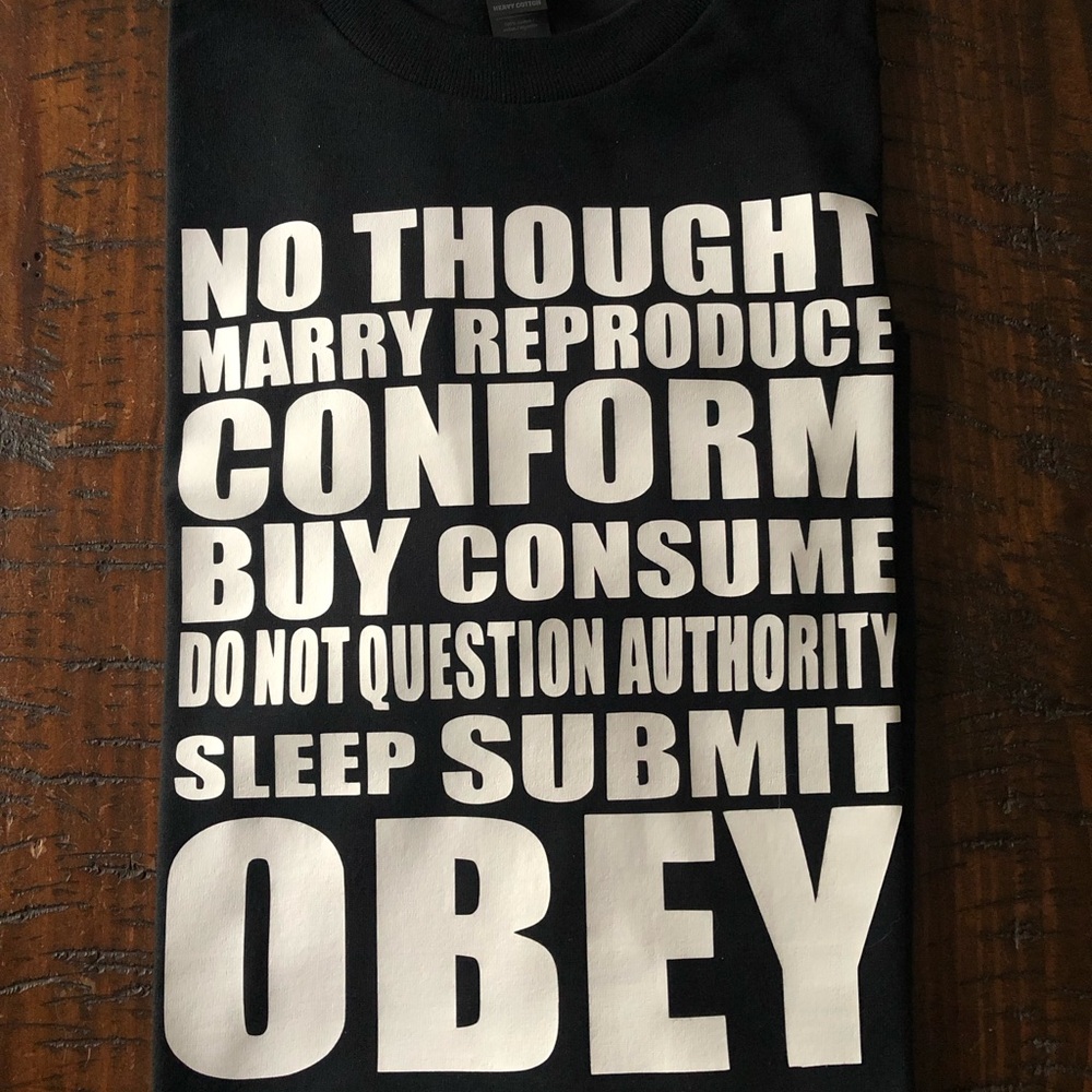 John Carpenters They Live T-shirt Obey Conform Sumbit